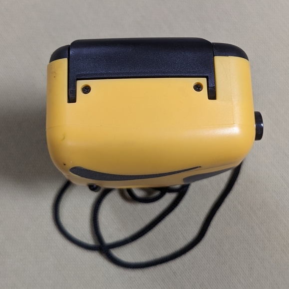 Lifelong Camera Creative Labs N10225 Model No PD1080 Camera Yellow Gray Untested - Picture 13 of 16